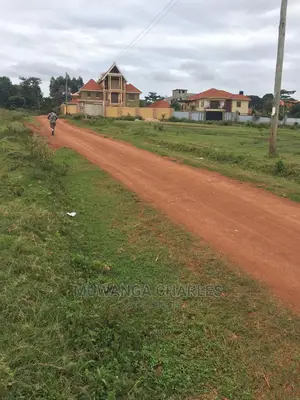25decimals of Land for Sale in Nkumba