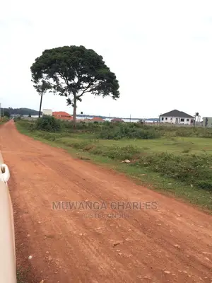 25decimals of Land for Sale in Nkumba