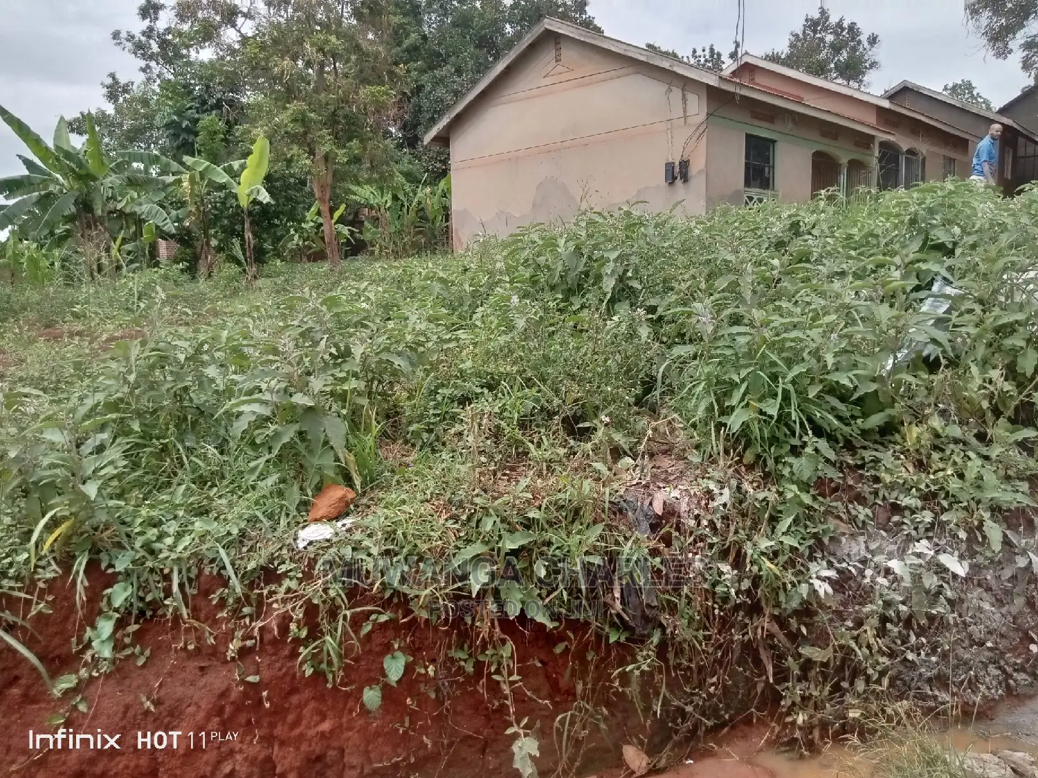 1acre for Sale in Kitala Komamboga