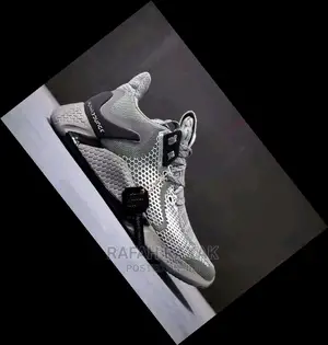 Nike Alpha Bounce