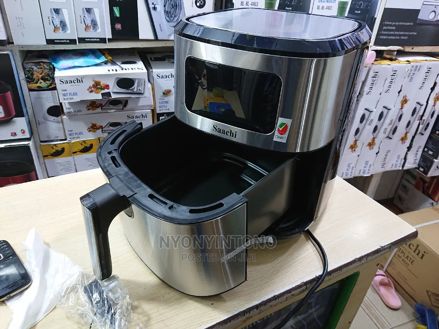 7 Liters Saachi Air Fryer Digital