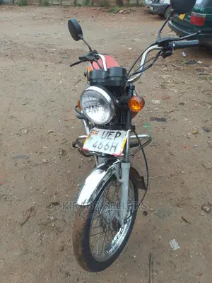 Bajaj Boxer 2019 Red