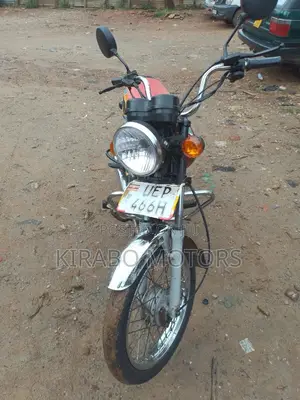 Bajaj Boxer 2019 Red