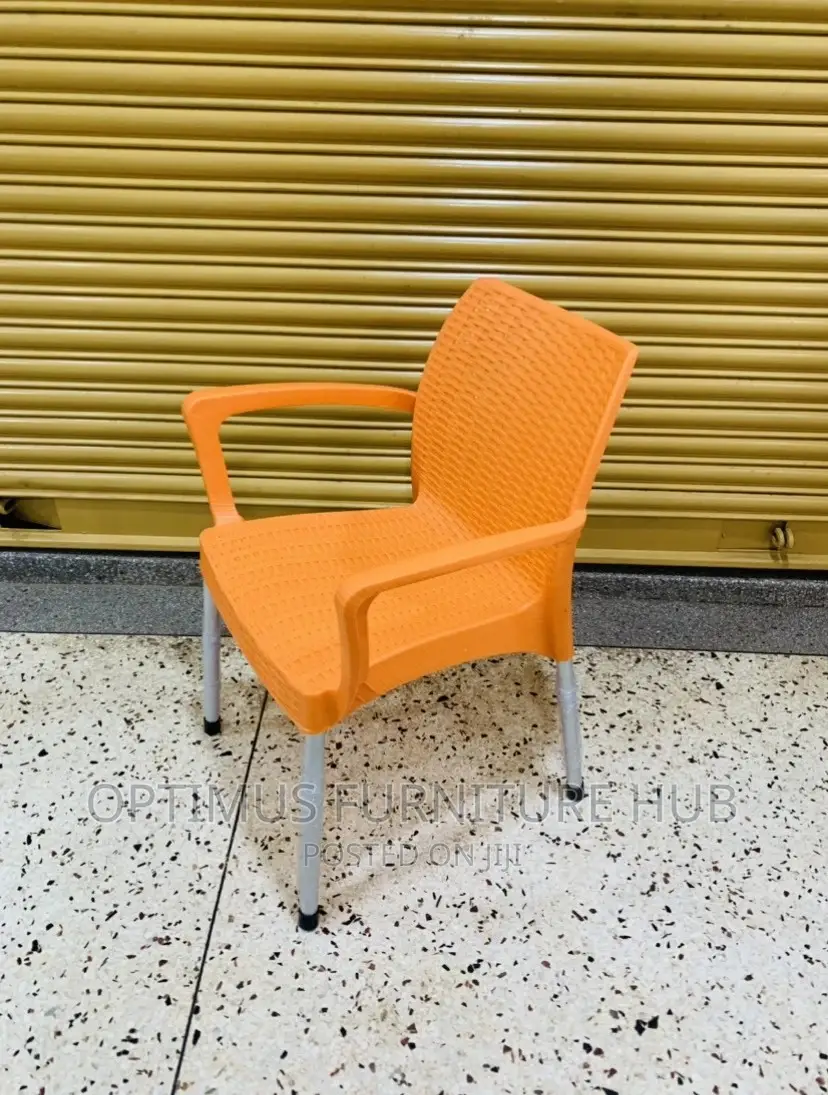 Plastic Chair (Noble, Orange)