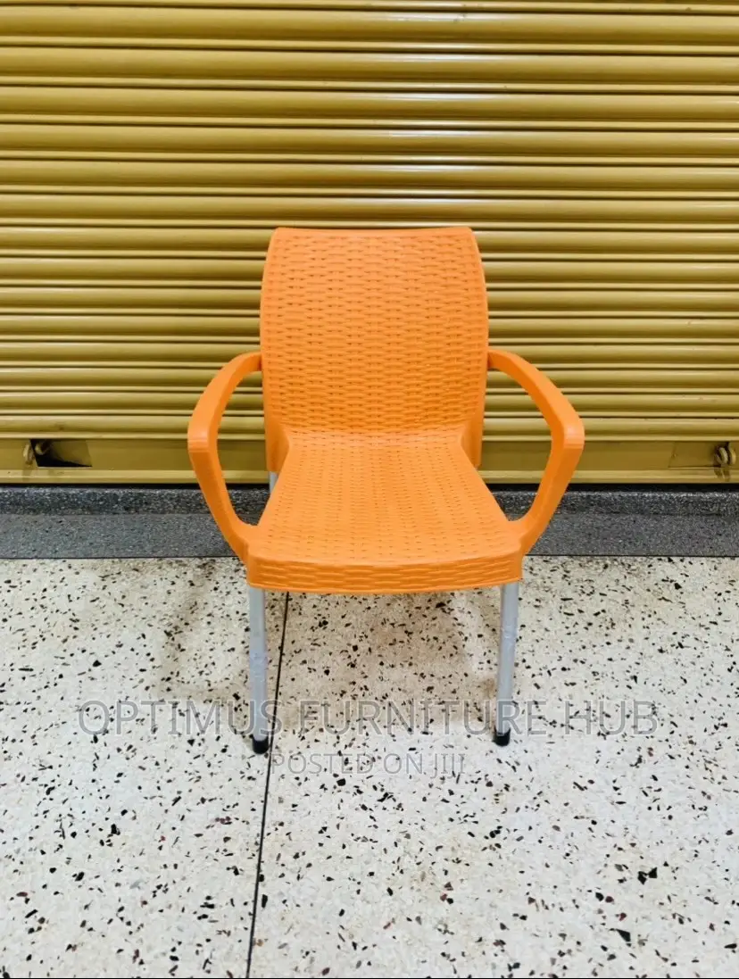 Plastic Chair (Noble, Orange)