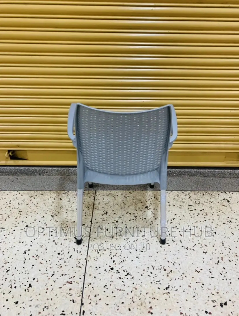 Plastic Chair (Noble, Grey)