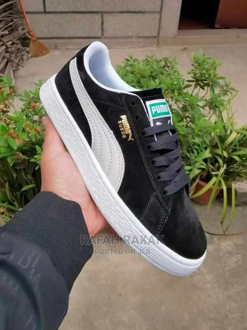 Classic Pumas