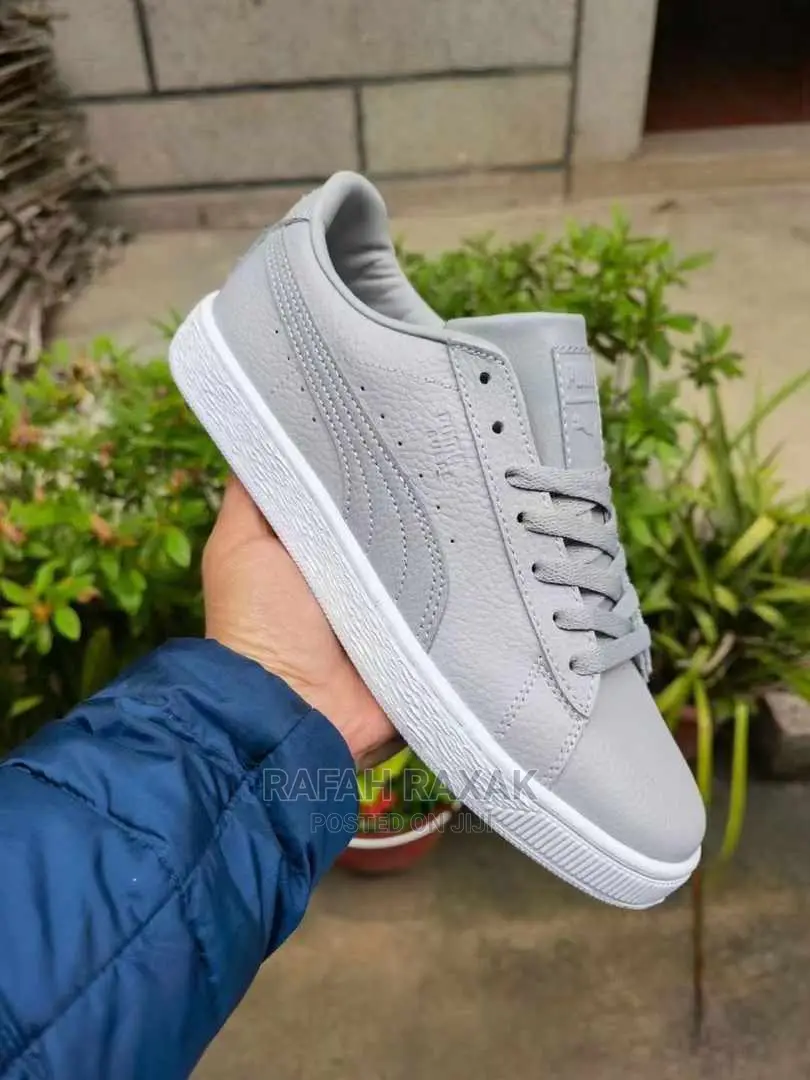 Classic Pumas