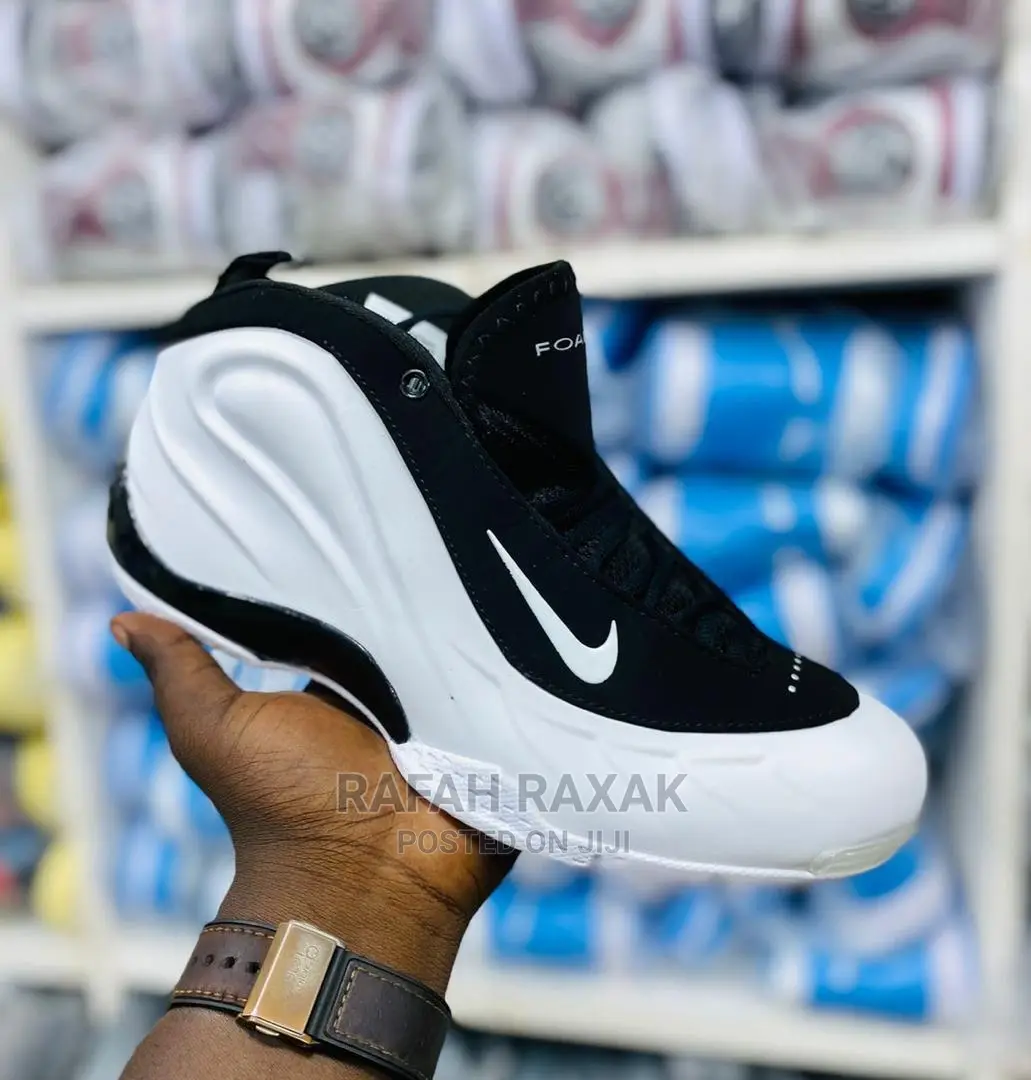 Nike Foamposite Lite
