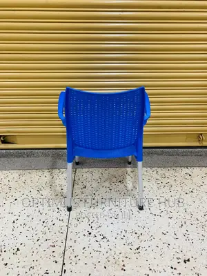 Plastic Chair (Noble, Blue)