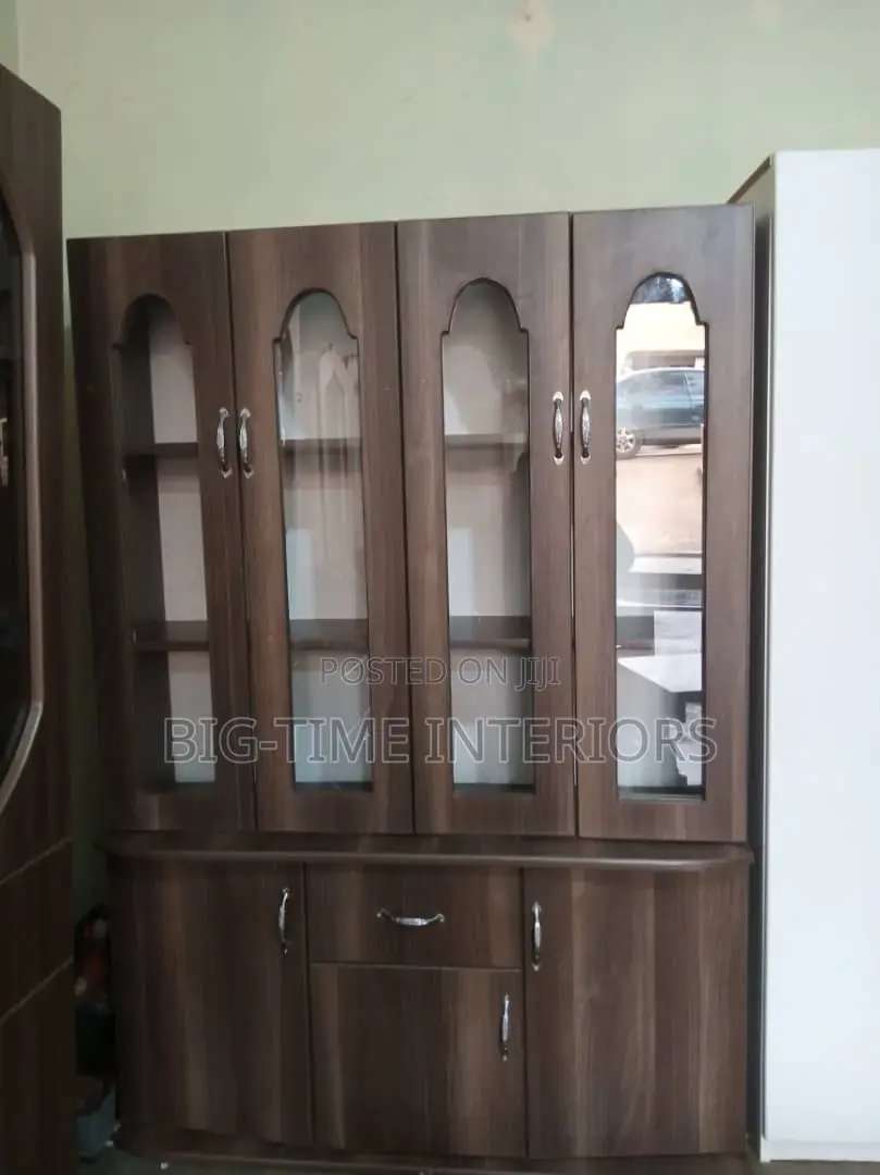 Modern Sideboard 4*6 Feet