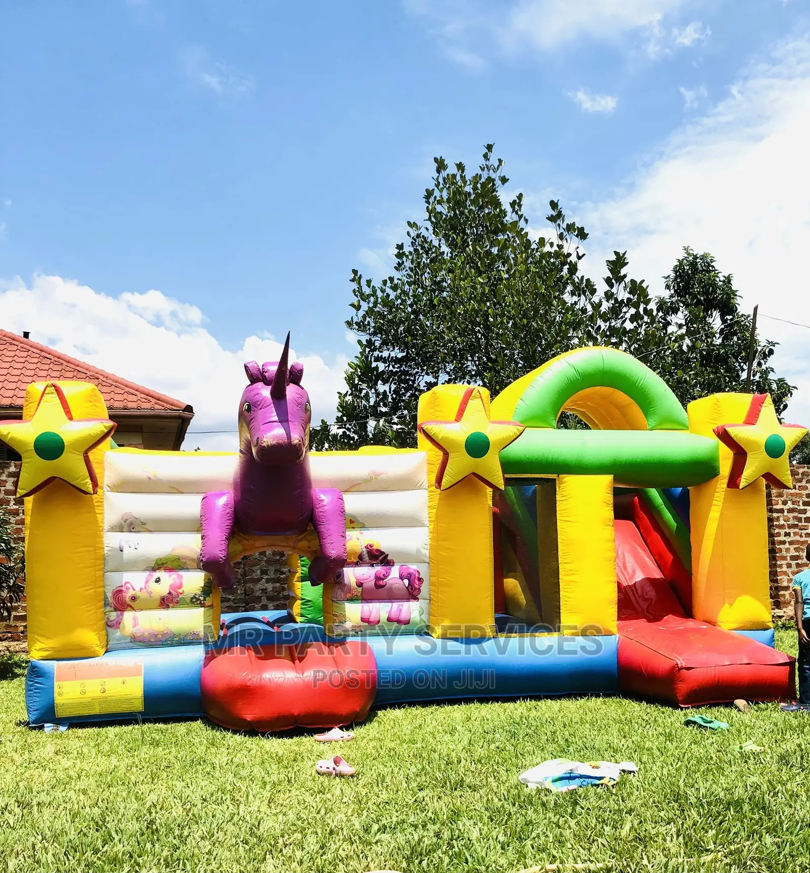 Bouncing Castles,Trampolines And Face Painting For Hire