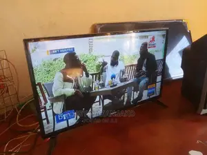 Photo - 32 Inch Hisense Tv
