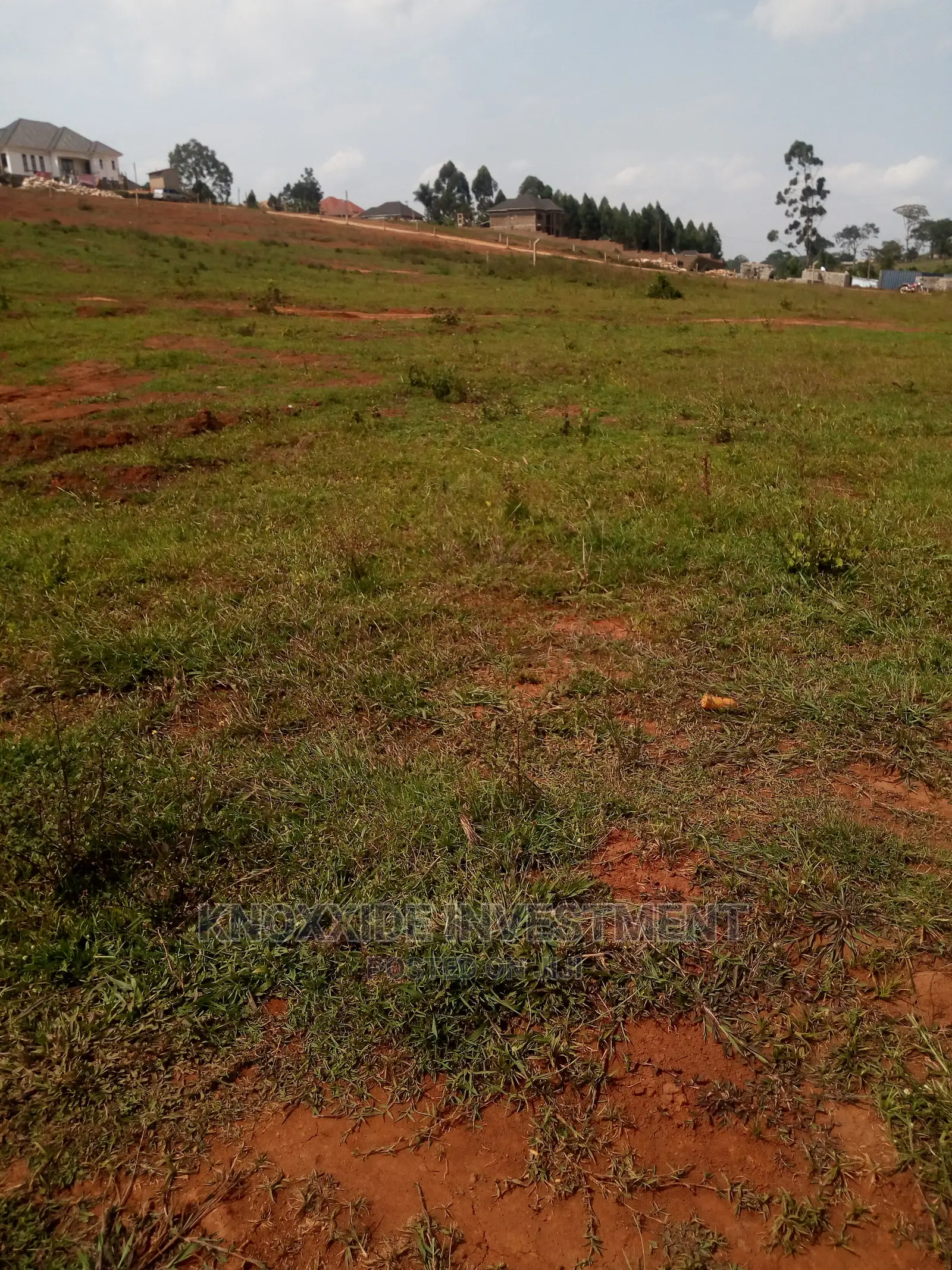 Plo Tfor Sale 40x60ft Sentema Town Bukugulu