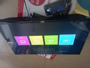 32" Superslim TV Led Lg
