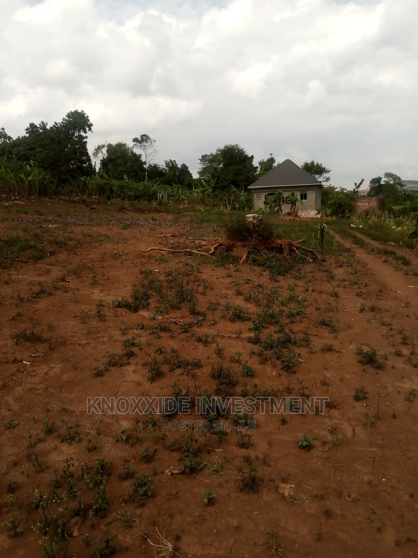 Plo Tfor Sale 40x60ft Sentema Town Bukugulu
