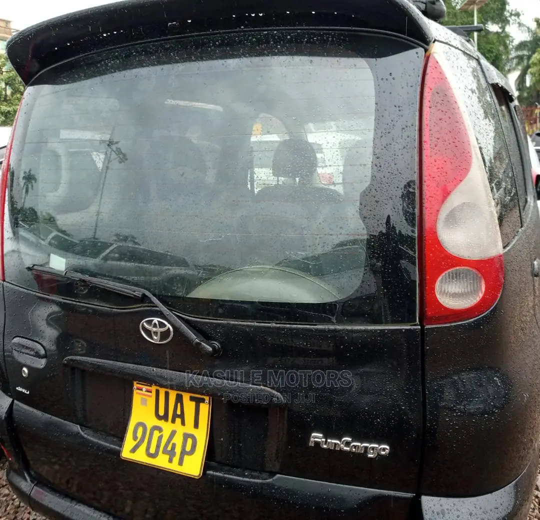 Toyota Fun Cargo 2000 Black in Central Division Cars, Kasule Eddie