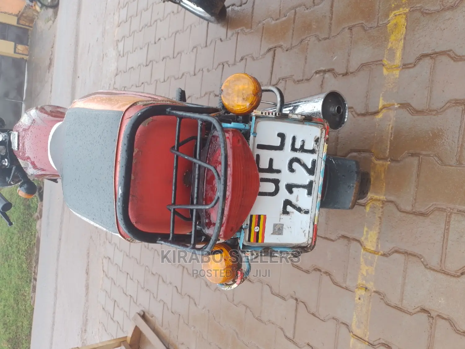 New Bajaj Boxer 2022 Red
