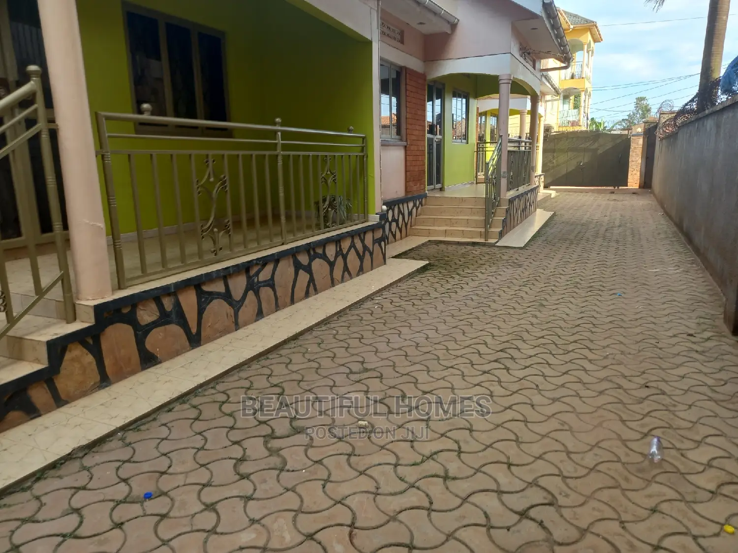 Furnished 2bdrm Apartment in Kyaliwajjara, Central Division for Sale