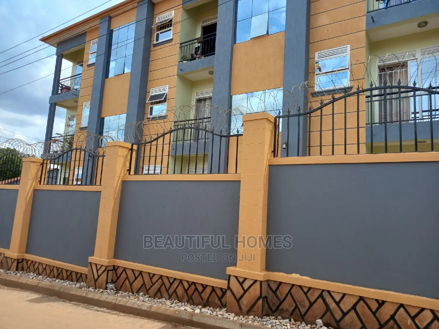 Furnished 2bdrm Apartment in Najjera, Central Division for Sale