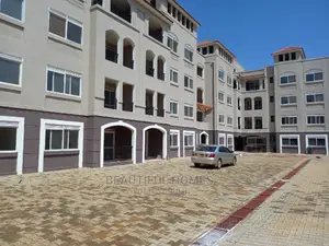 Furnished 3bdrm Condo in Naalya Estate, Central Division for Sale
