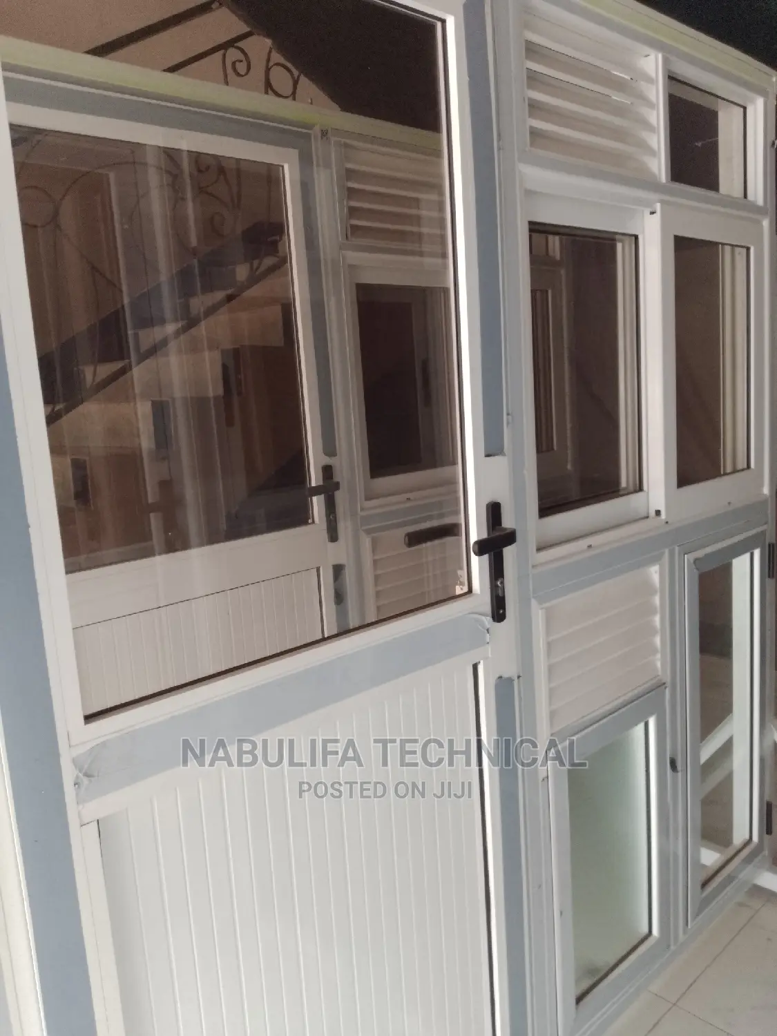 Perfect Aluminium Doors (White)