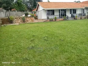 2bdrm House in Fs Properties Ltd, Central Division for Rent