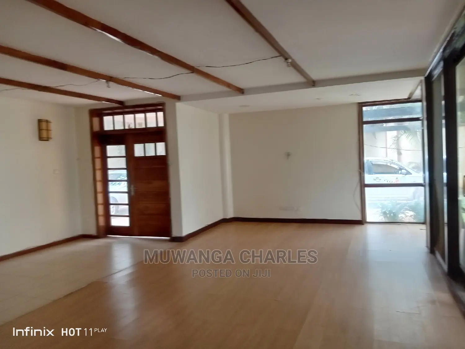 8bdrm Duplex in Fs Properties Ltd, Central Division for Sale