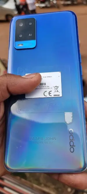 Photo - Oppo A54 64 GB Blue