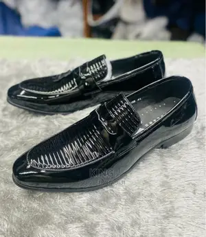 Pinny Vivid Loafers
