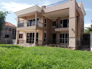 5bdrm Mansion in Munyonyo, Central Division for Sale