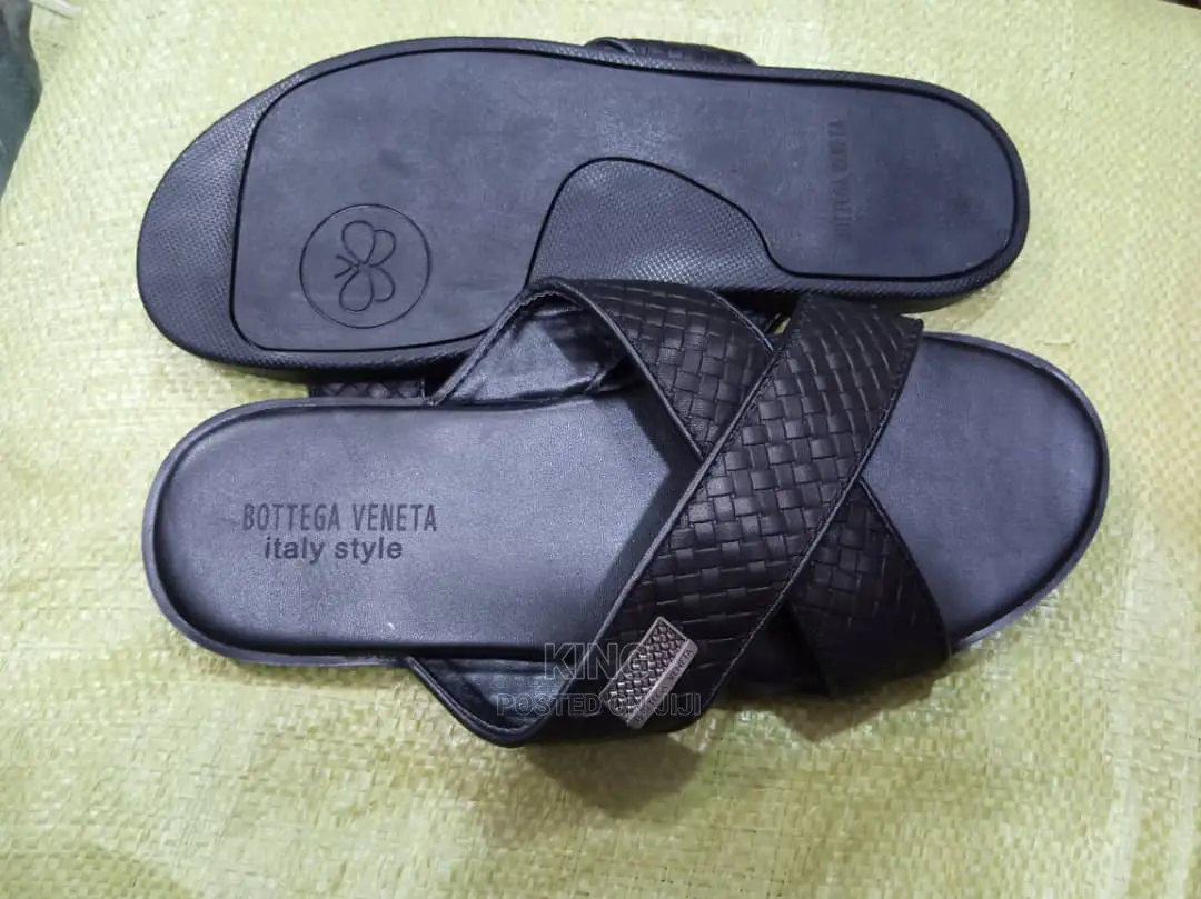 Promptly Mod Sandals
