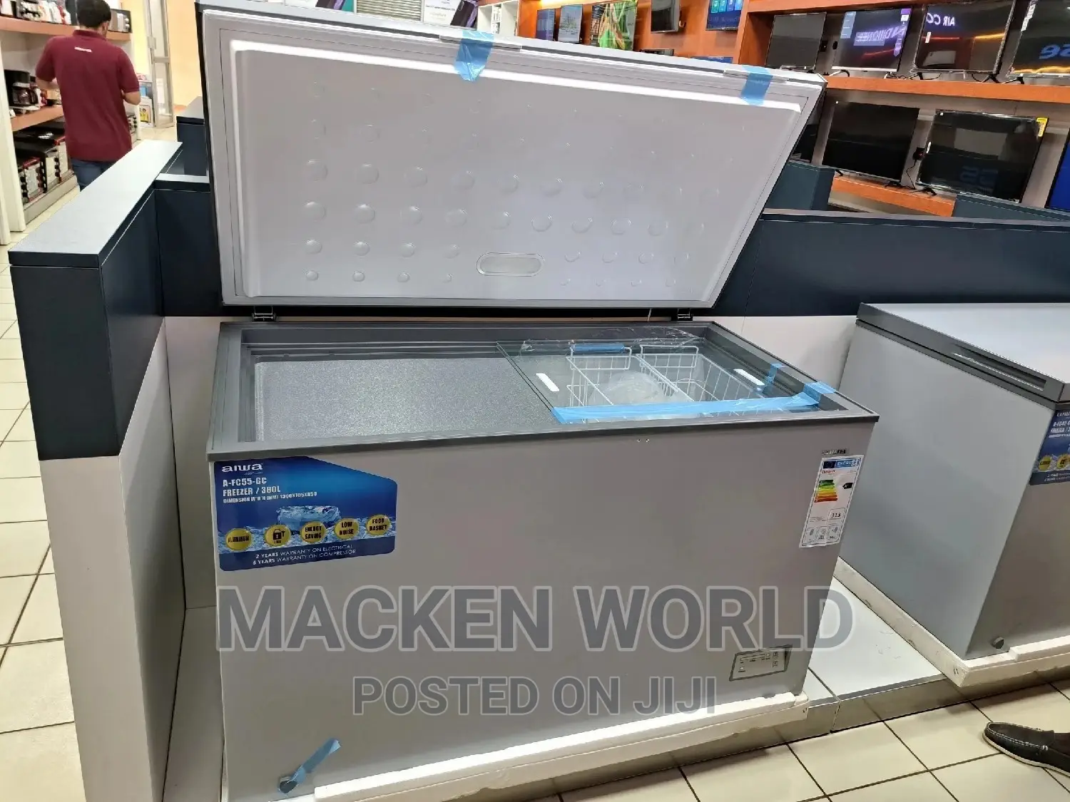 550L Aiwa Freezer