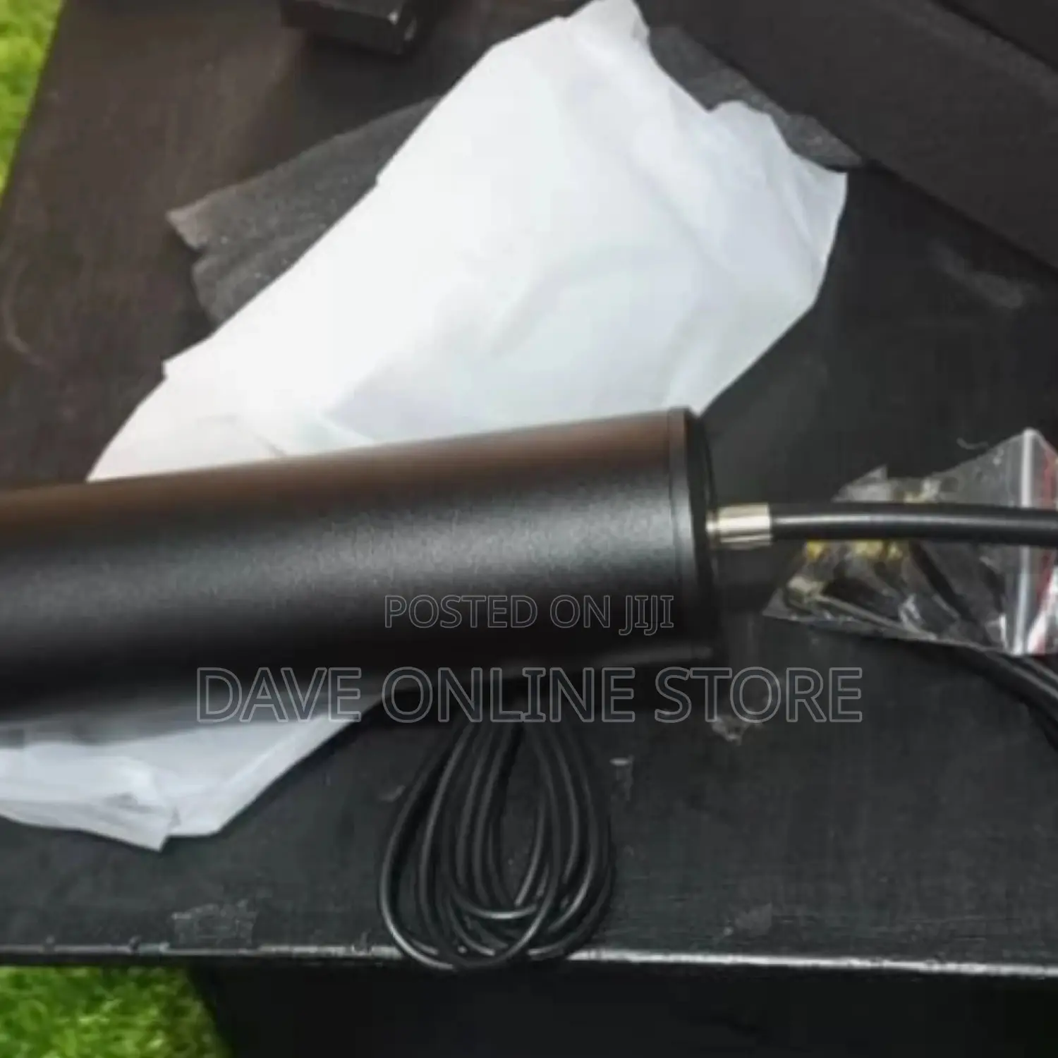 Mini Portable Wireless Car Air Pump.