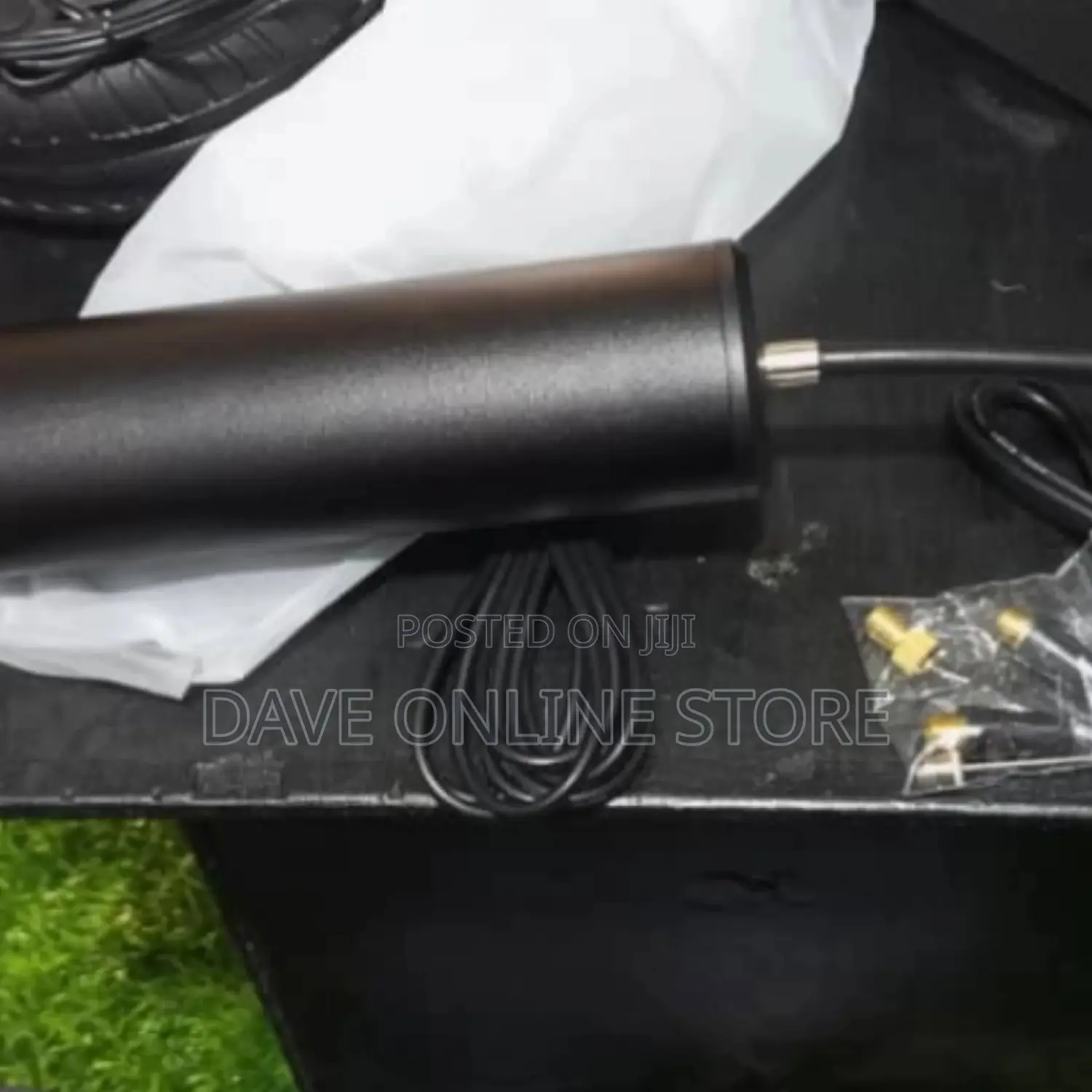 Mini Portable Wireless Car Air Pump.