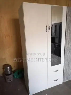 White Double Door Wardrobe 3*6 Feet