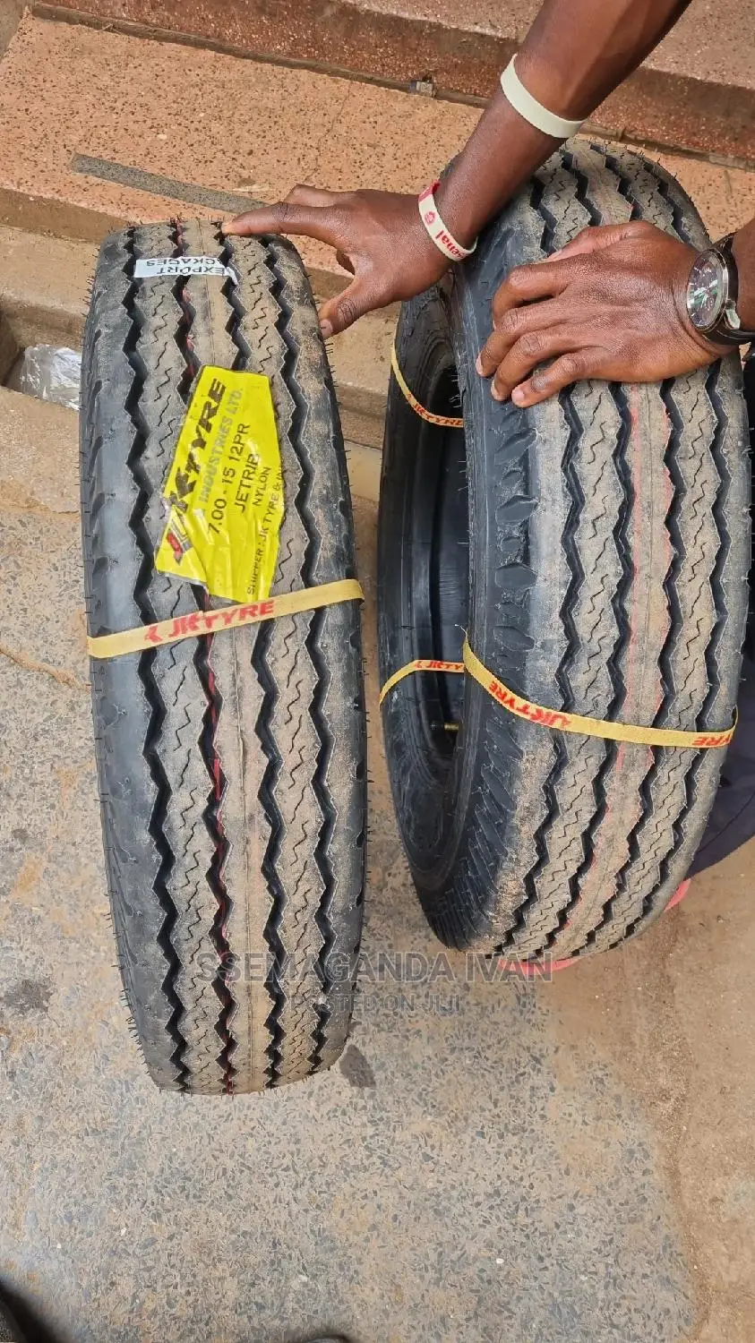 700r15 Jettrack Highway