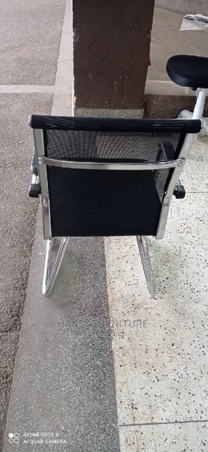 Brand New Mesh Visitors Chair