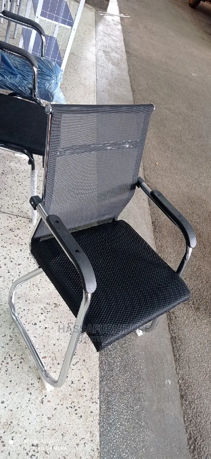Brand New Mesh Visitors Chair