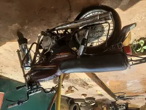 Yamaha Crux 2014 Black