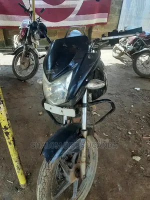 Honda VFR 700F 2015 Black