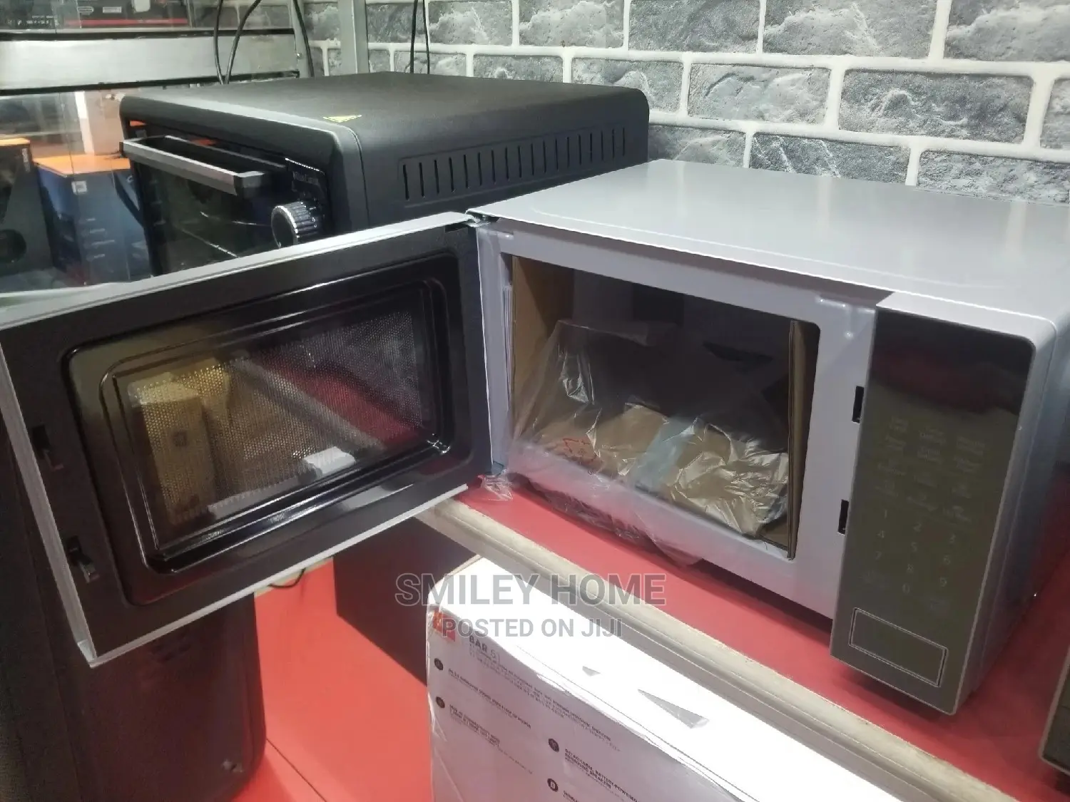 20 Litres Hisense Microwave