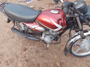 TVS HLX 125 2019 Red