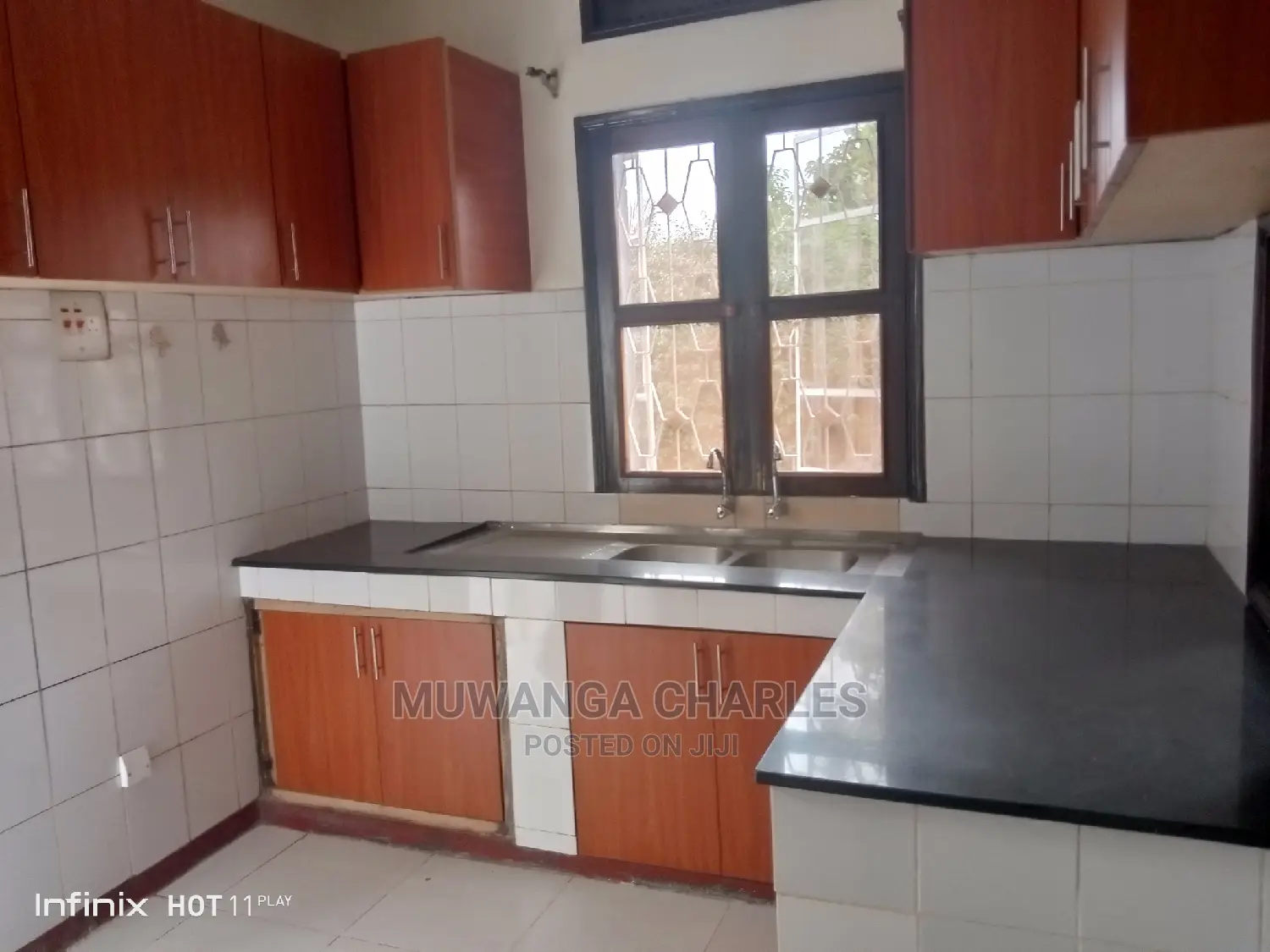 6bdrm Duplex in Fs Properties Ltd, Central Division for Rent
