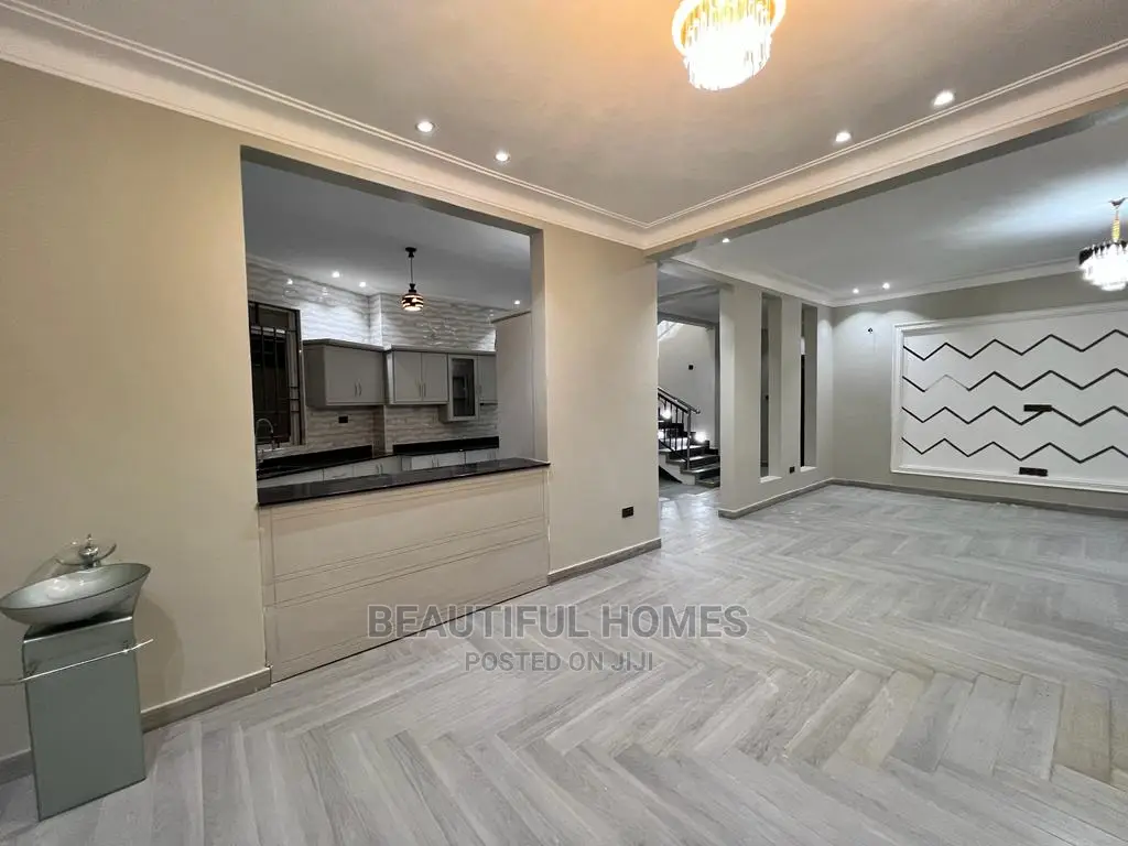 Furnished 6bdrm Mansion in Kyanja, Central Division for Sale