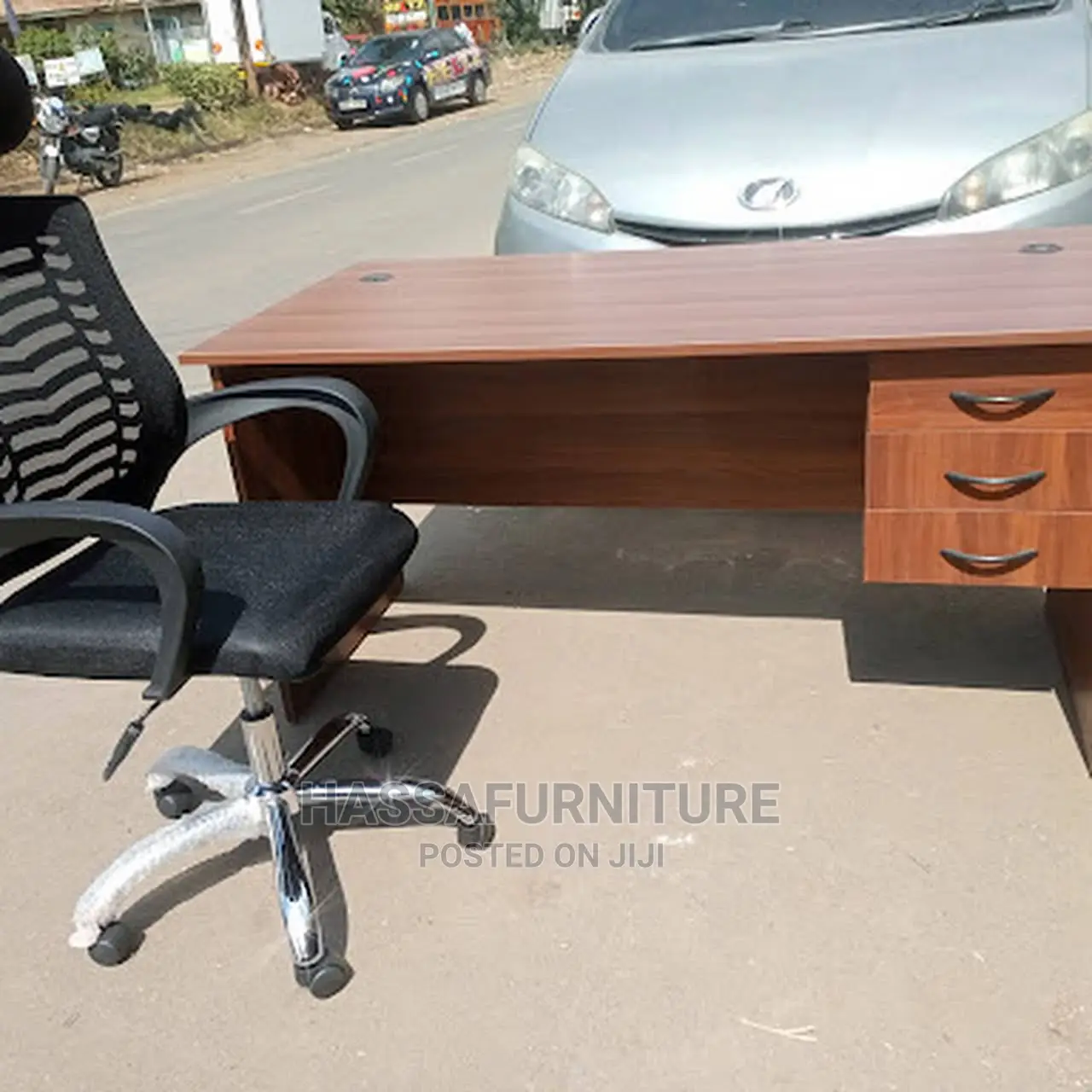Office Table and Chair Brand New