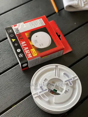 Smoke Detector (Smoke Alarm)