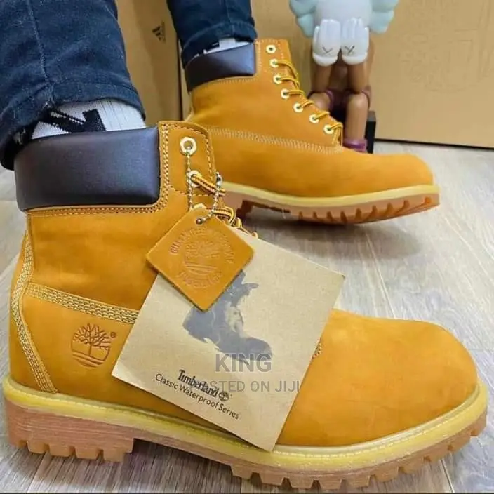 Uncommon Noval Boots