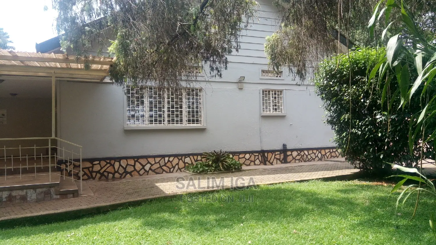 4bdrm Bungalow in Kololo Property, Central Division for Rent