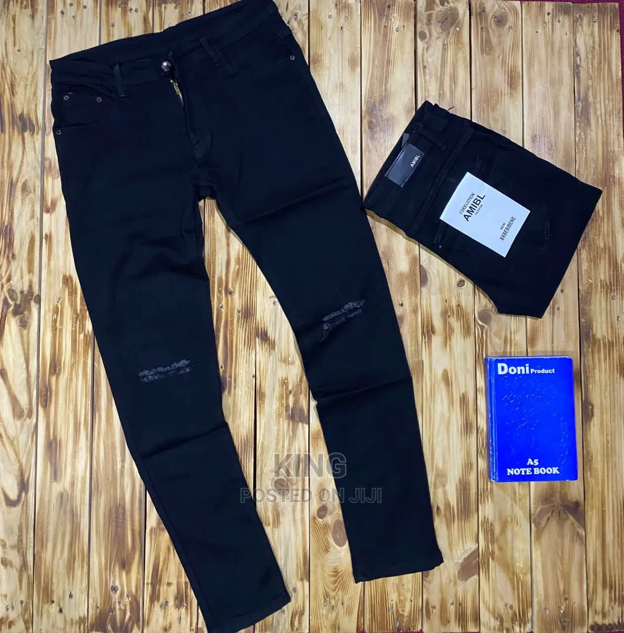 Convention Fit Jeans